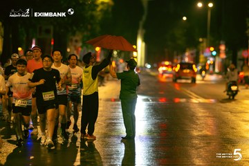 Photo HO CHI MINH CITY NIGHT RUN EXIMBANK 2026 - a7d7fecfed4470b60a8eaddb00a7655d.jpg