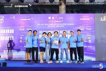 Photo HO CHI MINH CITY NIGHT RUN EXIMBANK 2026 - a82f9170f0c3d5d61445f1a950d20bfd.jpg