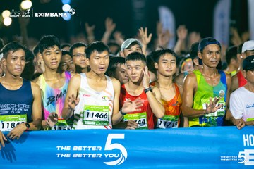 Photo HO CHI MINH CITY NIGHT RUN EXIMBANK 2026 - a8c1704bc264478aede0f56baf972059.jpg
