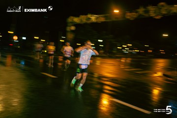 Photo HO CHI MINH CITY NIGHT RUN EXIMBANK 2026 - aa306e341086dd89abb76bc75aab606c.jpg
