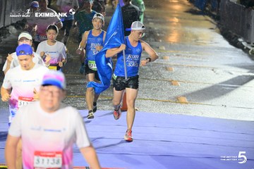Photo HO CHI MINH CITY NIGHT RUN EXIMBANK 2026 - aadd1484c91549a8f55c149f69b0baea.jpg