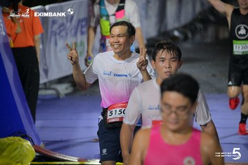 Photo HO CHI MINH CITY NIGHT RUN EXIMBANK 2026 - ab0573eb4f299950eb939ead42d5fc14.jpg