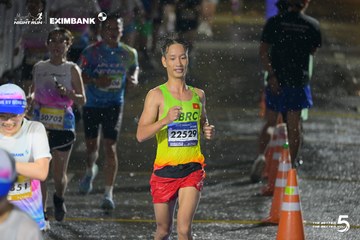 Photo HO CHI MINH CITY NIGHT RUN EXIMBANK 2026 - abbeb71f1a8b492170eacecf5124fbae.jpg