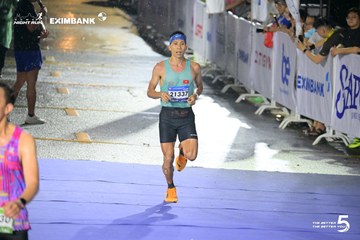 Photo HO CHI MINH CITY NIGHT RUN EXIMBANK 2026 - abfff114639e1e652e84848e3a1c9b98.jpg