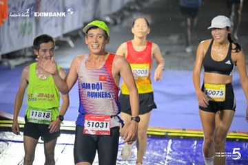 Photo HO CHI MINH CITY NIGHT RUN EXIMBANK 2026 - ac0e7a95c7f23bc041d48b70b866f948.jpg