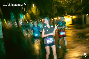 Photo HO CHI MINH CITY NIGHT RUN EXIMBANK 2026 - ac75cdd92e20bb54ac2a3ce07d921b6c.jpg