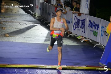 Photo HO CHI MINH CITY NIGHT RUN EXIMBANK 2026 - acb6f5ecca0b2c2d9c5b6b2aaee76396.jpg