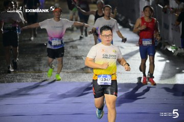 HO CHI MINH CITY NIGHT RUN EXIMBANK 2026 - Ảnh #4982036