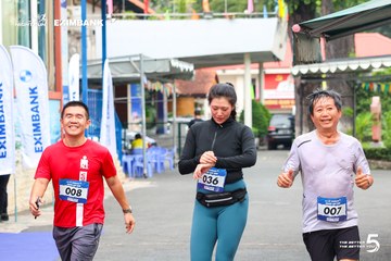 Photo HO CHI MINH CITY NIGHT RUN EXIMBANK 2026 - acf1038e5c1d5e52440614a0eee9aa11.jpg
