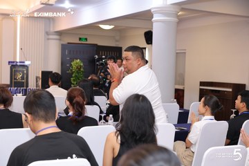 Photo HO CHI MINH CITY NIGHT RUN EXIMBANK 2026 - ad59049e5dda302dd6c63b87bfaee6b5.jpg