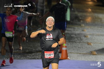 Photo HO CHI MINH CITY NIGHT RUN EXIMBANK 2026 - ad901833d077128ecbff236c0b1baf67.jpg