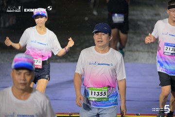 HO CHI MINH CITY NIGHT RUN EXIMBANK 2026 - Ảnh #4982427