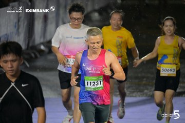 Photo HO CHI MINH CITY NIGHT RUN EXIMBANK 2026 - aea09c59408931b7d715e60f1b1cb704.jpg