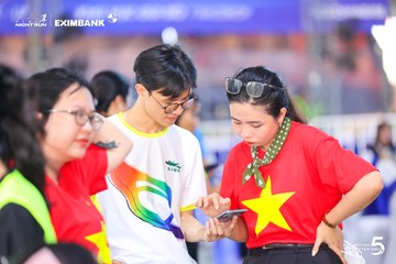 Photo HO CHI MINH CITY NIGHT RUN EXIMBANK 2026 - af18440c175207647da290978f7dd209.jpg