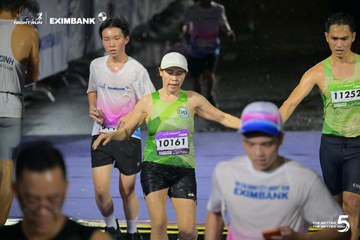 Photo HO CHI MINH CITY NIGHT RUN EXIMBANK 2026 - af9e3f3ff0267af614ca62e23179434b.jpg