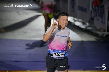 HO CHI MINH CITY NIGHT RUN EXIMBANK 2026 - Ảnh #4985419