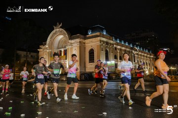HO CHI MINH CITY NIGHT RUN EXIMBANK 2026 - Ảnh #4997680