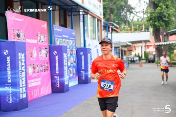 Photo HO CHI MINH CITY NIGHT RUN EXIMBANK 2026 - b38167bd1392dfd9d3b2fd95e1857ea4.jpg