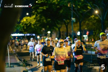 Ảnh sự kiện HO CHI MINH CITY NIGHT RUN EXIMBANK 2026 - b43eb2c3bfd08d9904f40f2fe76f8a5a.jpg