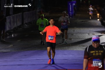 HO CHI MINH CITY NIGHT RUN EXIMBANK 2026 - Ảnh #4987131
