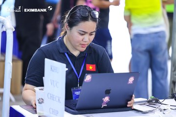 Photo HO CHI MINH CITY NIGHT RUN EXIMBANK 2026 - b4f354145671560975696fd1e993a568.jpg