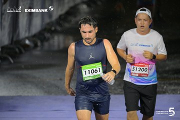 Photo HO CHI MINH CITY NIGHT RUN EXIMBANK 2026 - b53604bb6e1a653c4df6ec6735213d80.jpg