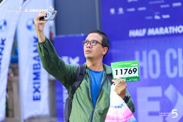 Photo HO CHI MINH CITY NIGHT RUN EXIMBANK 2026 - b57a77cab4cba134d3f2355b570582f3.jpg
