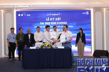 Photo HO CHI MINH CITY NIGHT RUN EXIMBANK 2026 - b5c0aa2ddce02ae9f3cc7737ecafa8bd.jpg