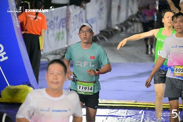 Photo HO CHI MINH CITY NIGHT RUN EXIMBANK 2026 - b5d6bc9fe1587d2f751307b2435d0af6.jpg