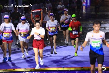 HO CHI MINH CITY NIGHT RUN EXIMBANK 2026 - Ảnh #4987854