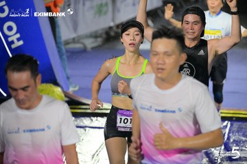 Photo HO CHI MINH CITY NIGHT RUN EXIMBANK 2026 - b7bb21549b36350fac8e702437491f49.jpg