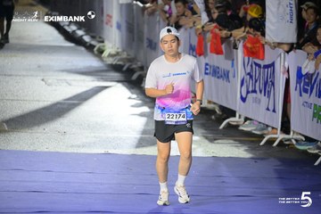 HO CHI MINH CITY NIGHT RUN EXIMBANK 2026 - Ảnh #4983864