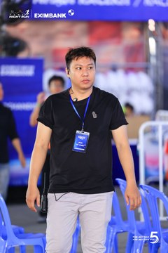 Photo HO CHI MINH CITY NIGHT RUN EXIMBANK 2026 - b7e7a8c9a944188d2472a0f25a7d672a.jpg