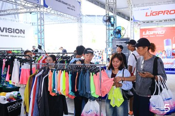 Photo HO CHI MINH CITY NIGHT RUN EXIMBANK 2026 - b85c6c629f2963e8c38dbb73c1d94c05.jpg