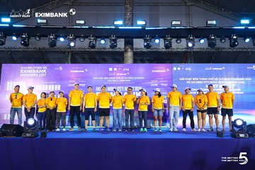 Photo HO CHI MINH CITY NIGHT RUN EXIMBANK 2026 - b8e2ea321c7d26b00fa8203e2e4ecf8c.jpg