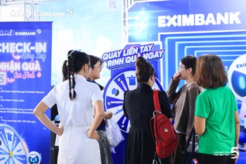 Photo HO CHI MINH CITY NIGHT RUN EXIMBANK 2026 - b9354d311fe8f7090b93a9c7428491f3.jpg