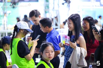 Photo HO CHI MINH CITY NIGHT RUN EXIMBANK 2026 - ba503a7e91311bb4151fa57777de2a05.jpg