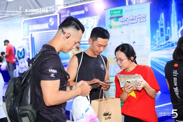 Photo HO CHI MINH CITY NIGHT RUN EXIMBANK 2026 - bb0cc068f94b38721c615f067adc1b23.jpg