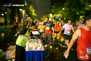 Photo HO CHI MINH CITY NIGHT RUN EXIMBANK 2026 - bc2f4adf496e1baa87cd9da43ec5ed10.jpg