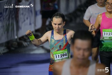 Photo HO CHI MINH CITY NIGHT RUN EXIMBANK 2026 - bc719d6c683a58df260c6b01d2cb9aae.jpg