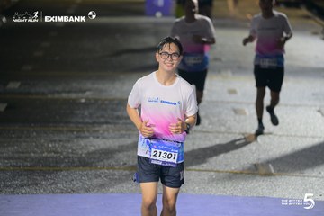 HO CHI MINH CITY NIGHT RUN EXIMBANK 2026 - Ảnh #4985945