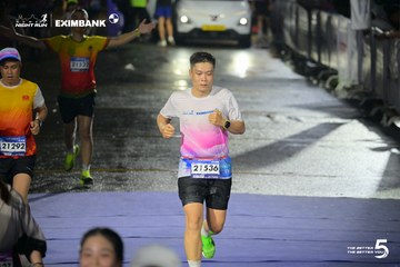 HO CHI MINH CITY NIGHT RUN EXIMBANK 2026 - Ảnh #4982458