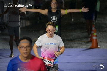Photo HO CHI MINH CITY NIGHT RUN EXIMBANK 2026 - bd05bc56c6dc866cd798fd2846107e11.jpg