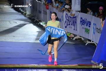 Photo HO CHI MINH CITY NIGHT RUN EXIMBANK 2026 - bd425c0abc9d0dc4b05dbb4bda47a762.jpg