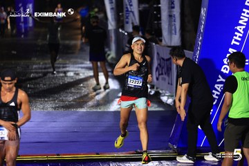 HO CHI MINH CITY NIGHT RUN EXIMBANK 2026 - Ảnh #4988528