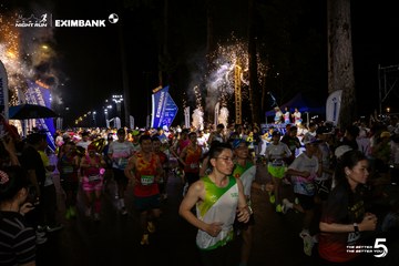 Ảnh sự kiện HO CHI MINH CITY NIGHT RUN EXIMBANK 2026 - bed5f0ba8ac274796718c10239d71ea9.jpg
