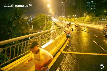 Photo HO CHI MINH CITY NIGHT RUN EXIMBANK 2026 - befcf18b1874c7ac74233456529719db.jpg