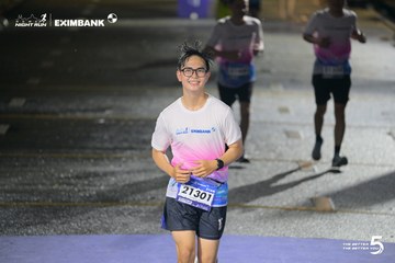 HO CHI MINH CITY NIGHT RUN EXIMBANK 2026 - Ảnh #4985943