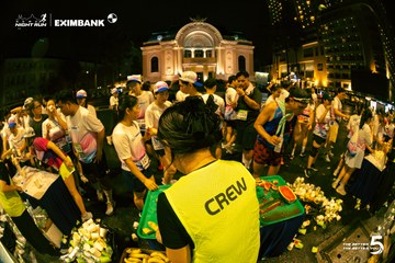 Photo HO CHI MINH CITY NIGHT RUN EXIMBANK 2026 - c145cce2cacc2dd2be4dac6ee2eba570.jpg