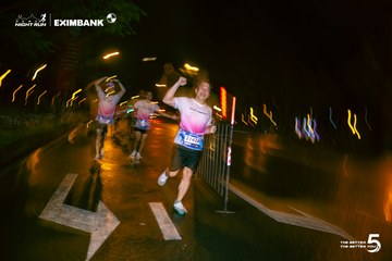 Photo HO CHI MINH CITY NIGHT RUN EXIMBANK 2026 - c171afb5008bb0153a5feb39694a5333.jpg
